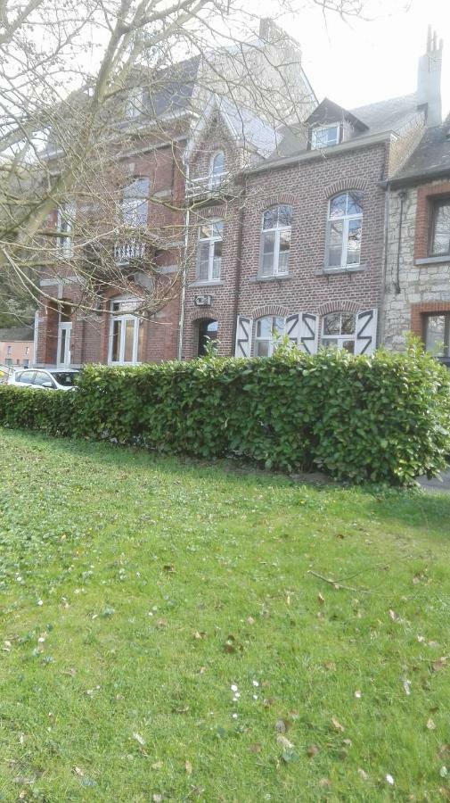 Rijhuis Vila Anseremme Exterior foto